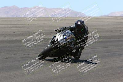 media/May-14-2022-SoCal Trackdays (Sat) [[7b6169074d]]/Bowl (1120am)/